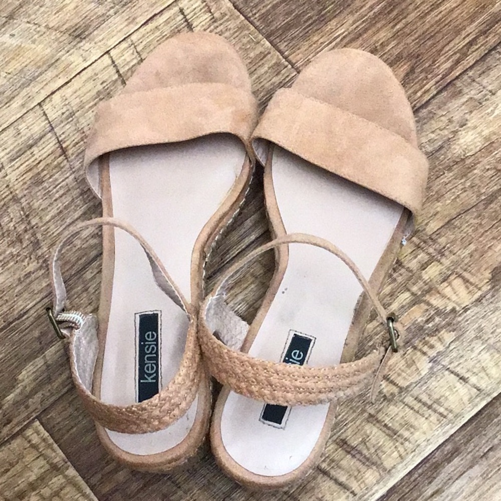 Kenzie platform sandals